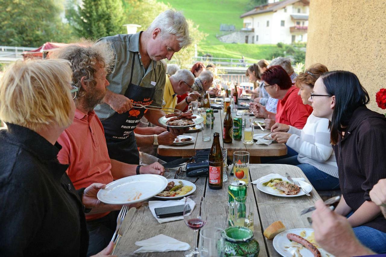 Hotel Garni Vanadis Ortisei Eksteriør billede